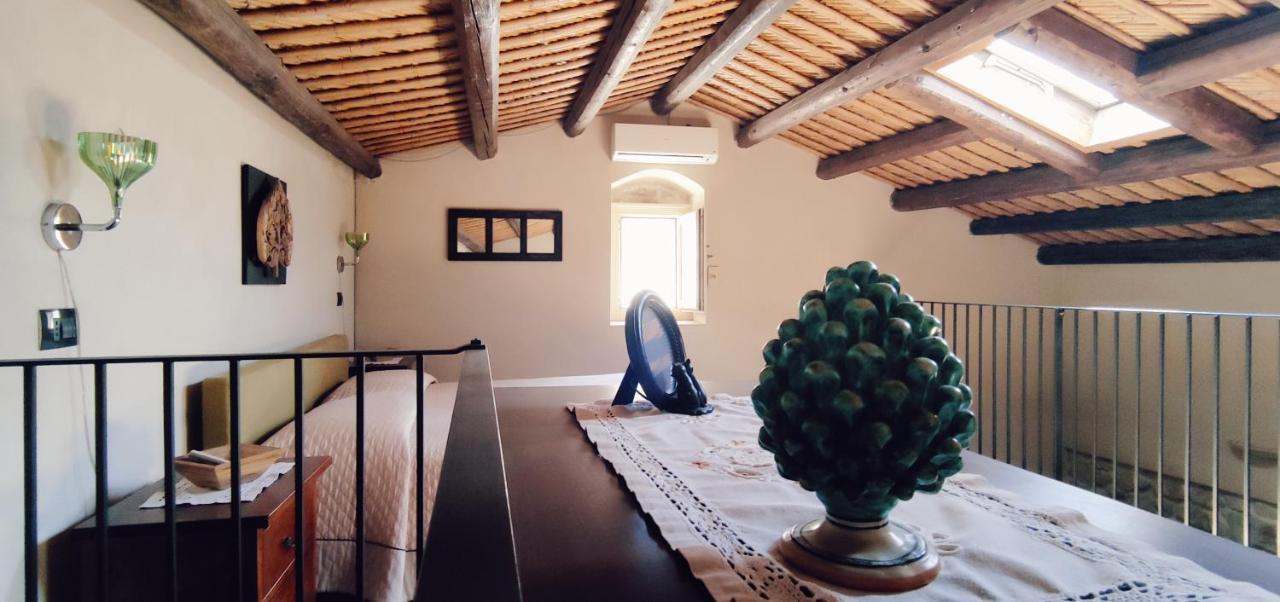 Palazzo Gambuzza 3*