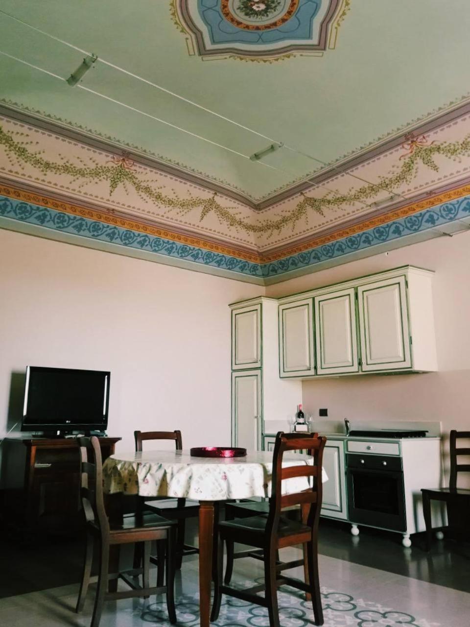Palazzo Gambuzza Aparthotel 3*